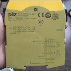 751177 PNOZ s7.2 C Pilz Safety Relay New And Original