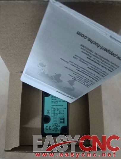 207544 RL31-8-2500-IR/73C/136 Pepperl + Fuchs photoelectric sensor NEW