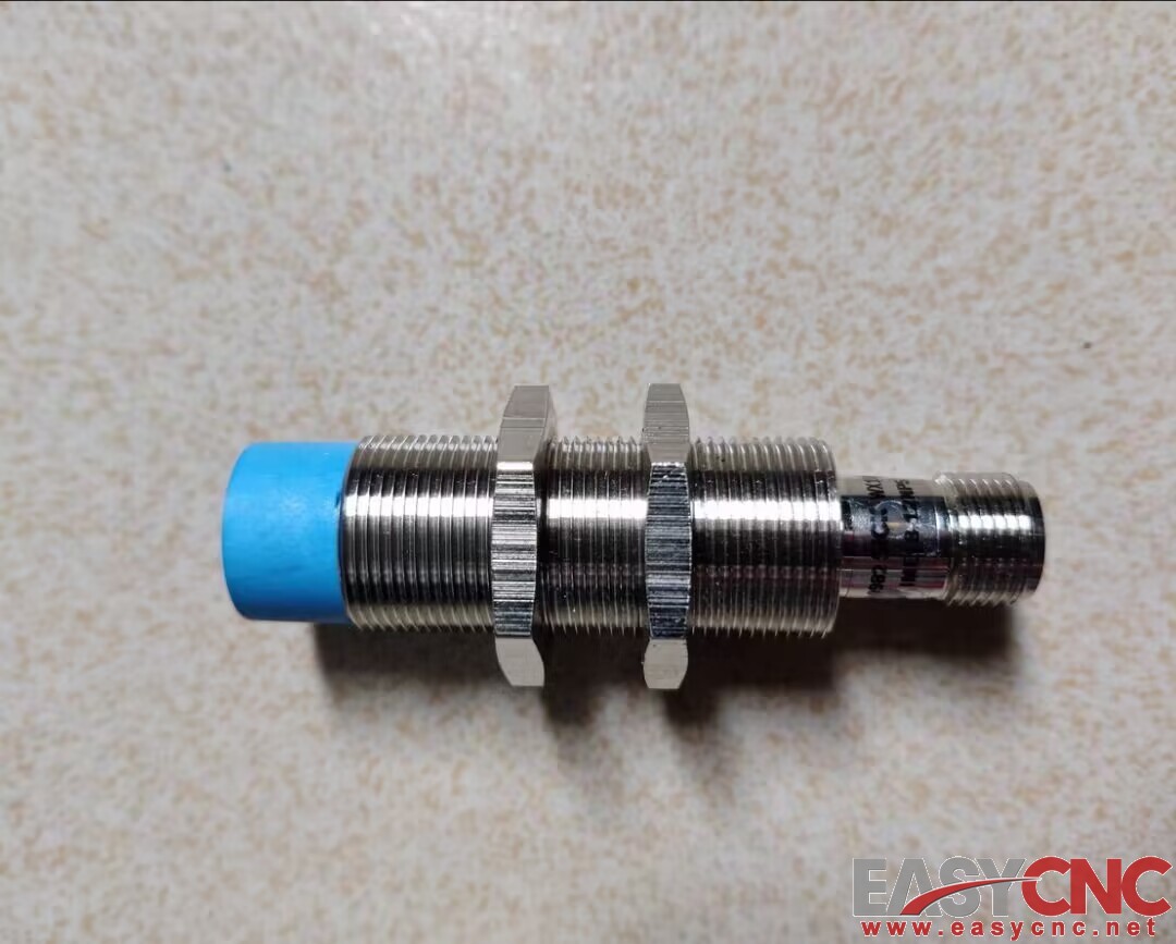 1040982 IME18-12NPSZC0S SICK proximity switch sensor NEW