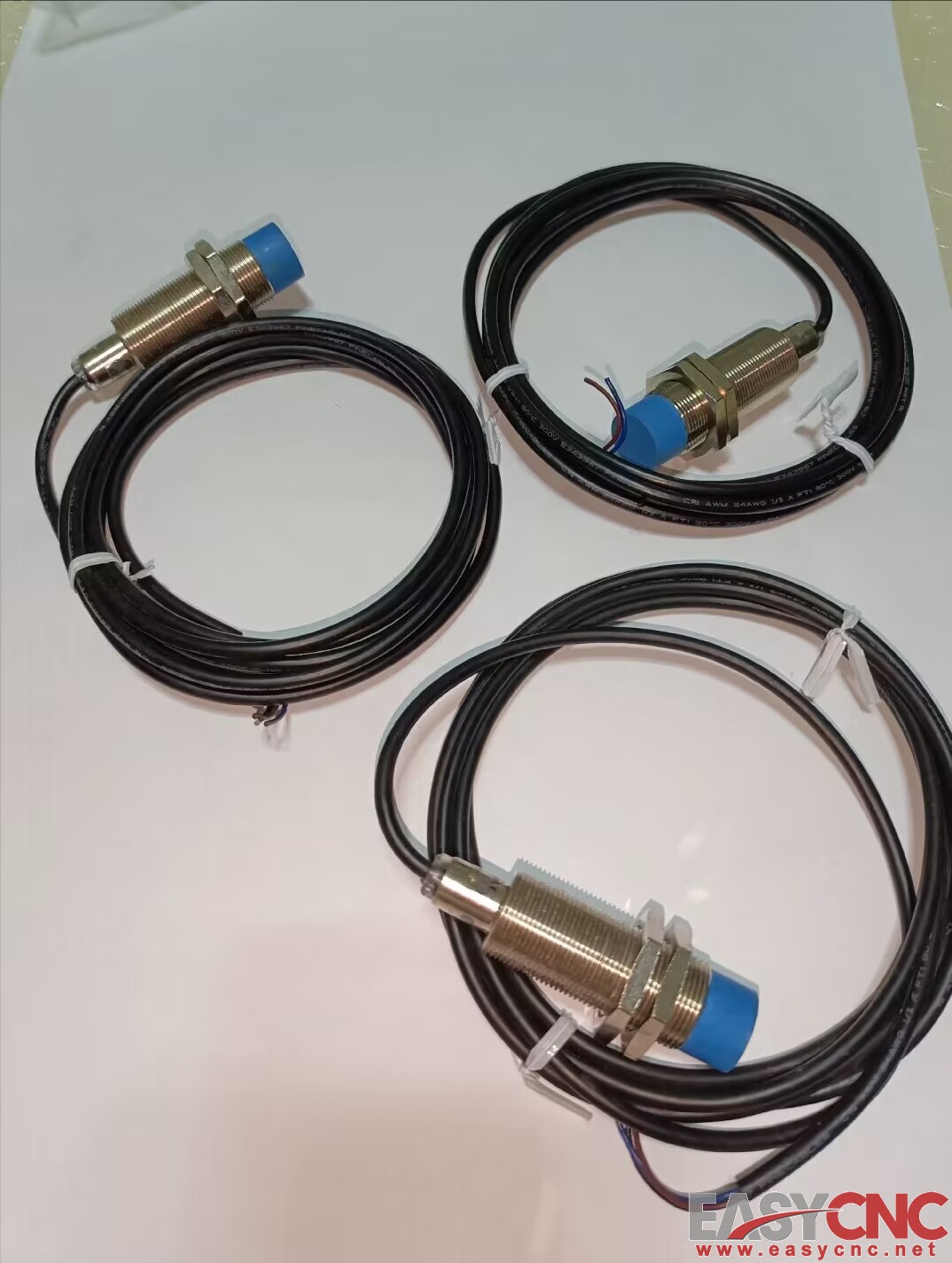 1040992 IME18-12NNSZW2S SICK proximity switch sensor NEW