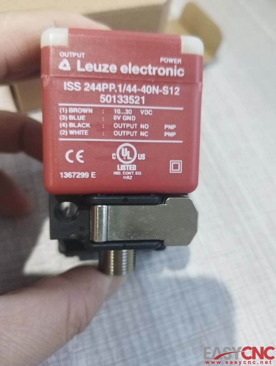 50133521 ISS 244PP.1/44-40N-S12 LEUZE sensor New
