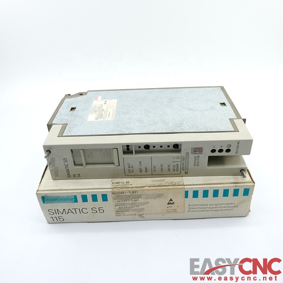 6ES5951-7LB21 Siemens Simatic S7-300 Logic Controller Used