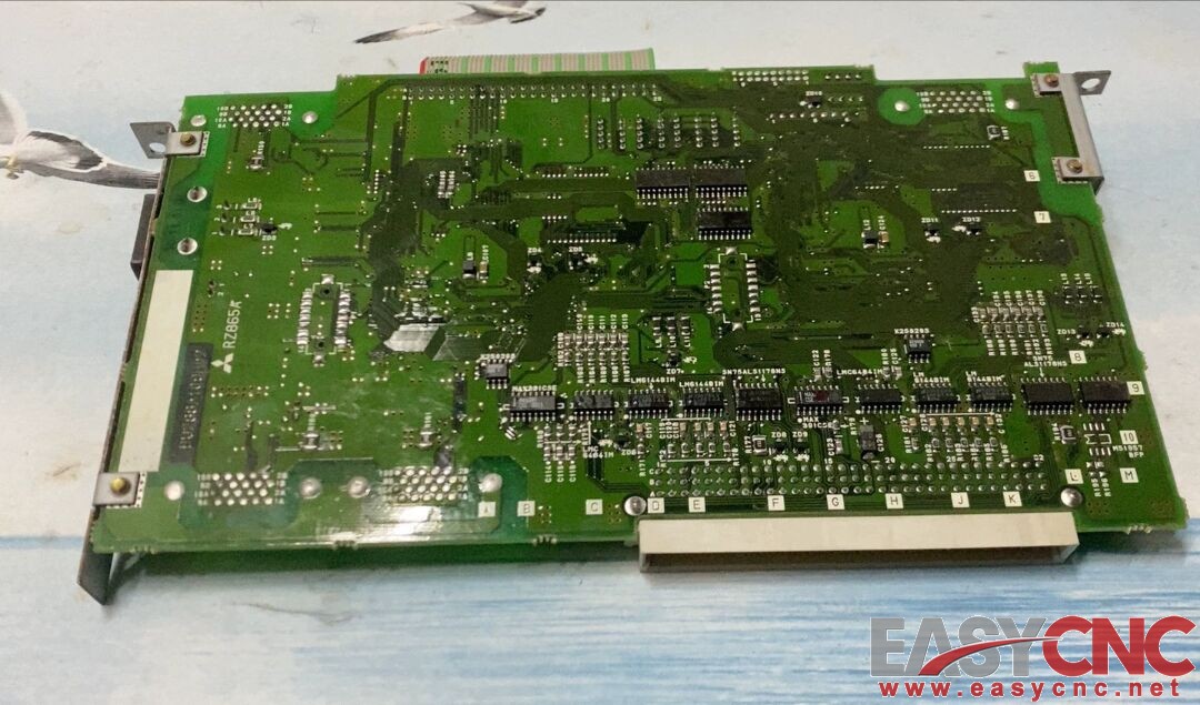 RZ865A BU288A109G52 Mitsubishi Robot control panel Used