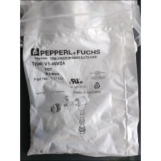 117131 V1-WV2A Pepperl + Fuchs sensor Connector NEW