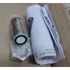 220357 UB300-18GM40-E5-V1 Pepperl + Fuchs ultrasonic sensor NEW