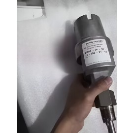 21000-16-10-15-182-04-02 Bently Nevada Relative Probe Assembly New