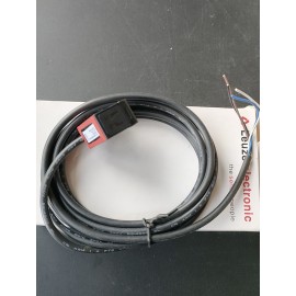 50117705 PRK5/4P LEUZE sensor New