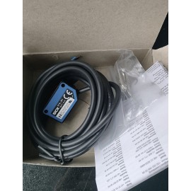 6052378 WT100-2P1419 SICK photoelectric sensor New
