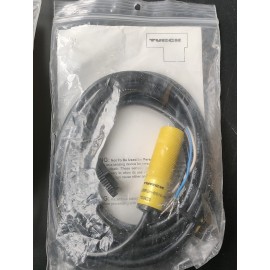 7700620 LOIR2M-BS18-VP6X2E TURCK photoelectric switch New