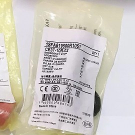 CE3T-10R-02 Emergency Stop Push Button / E-Stop Switch For ABB 3HAC028357-025 new and original