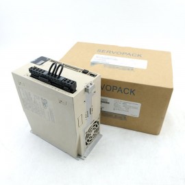 SGD7S-120A00A002 YASKAWA Servopack New And Original