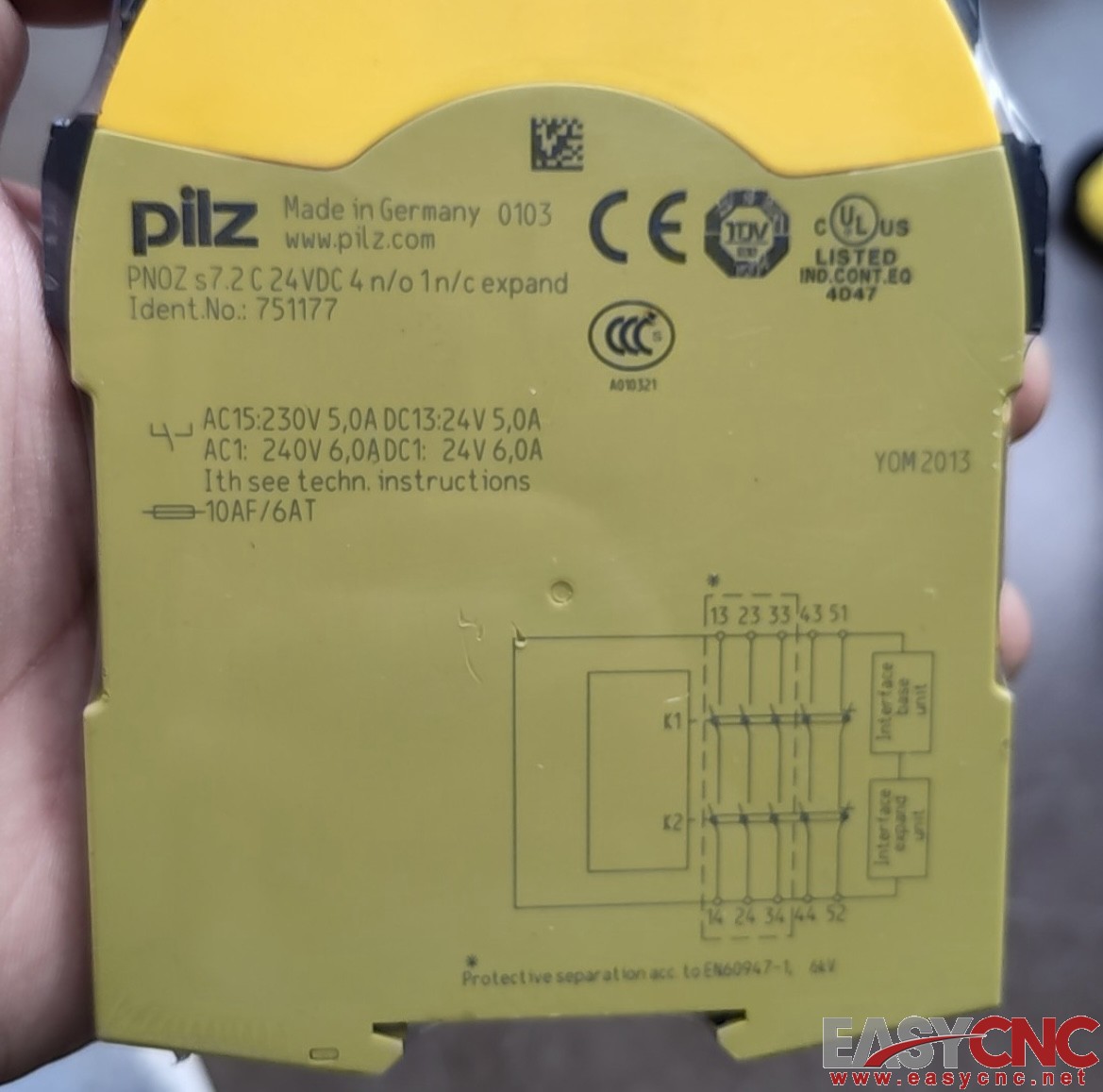 751177 PNOZ s7.2 C Pilz Safety Relay New And Original